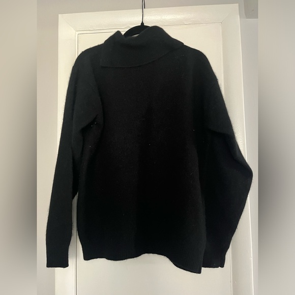 Talbots Black Angora & Lambswool Pullover Timeless Classic Sweater size M - Picture 3 of 8